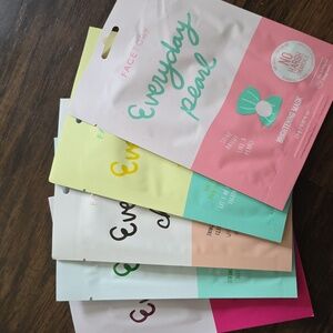 Facetory Everyday Pearl Brightening Mask Set